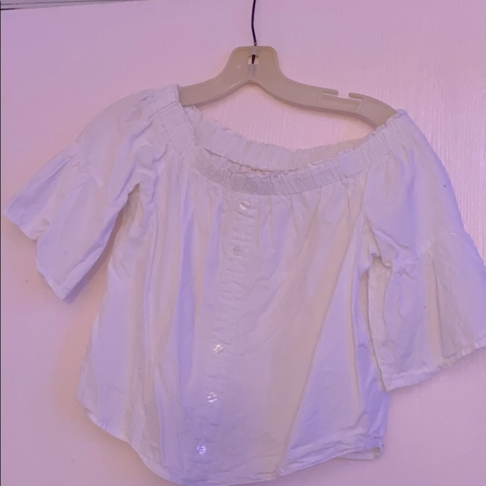 White crop top